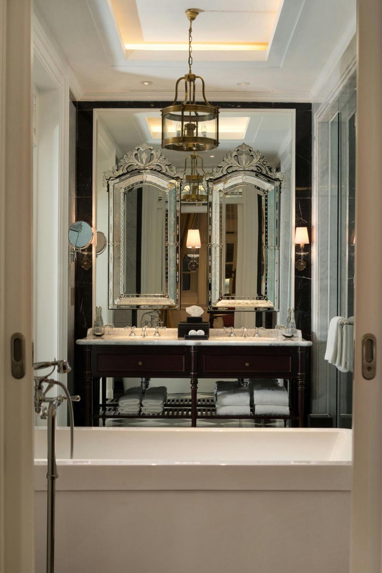 The Hermitage, A Tribute Portfolio Hotel, Giacarta Esterno foto